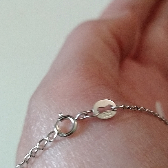 2/$30💕 BNWT Charmed Aroma Sterling Silver Marquis Necklace - Picture 5 of 6